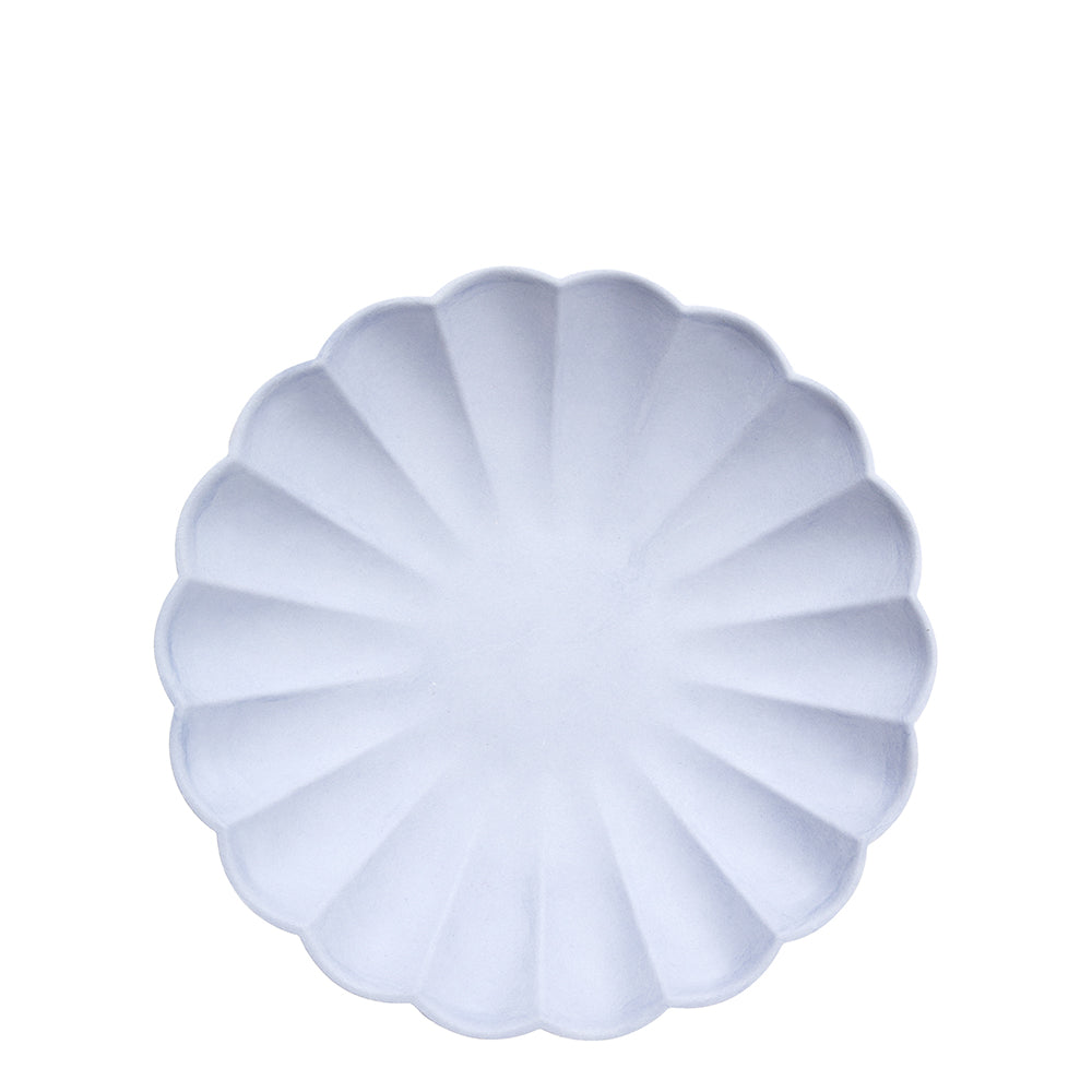 High quality Eco-Friendly plates in a molded design with a scallop edge are unique and beautiful. Made from the pulp of bamboo, wood fiber and sugarcane, and are colored with water-based inks. Dyed & pressed 100% natural Eco-friendly Pack of 8 - 7.5 inch diameter plates.