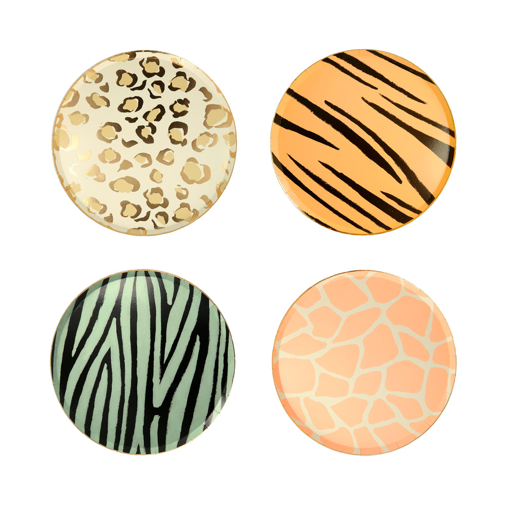 Dinner plates in a package of 8 in four different animal prints. Includes cheetah, tiger, zebra and giraffe prints. High quality dinner plates